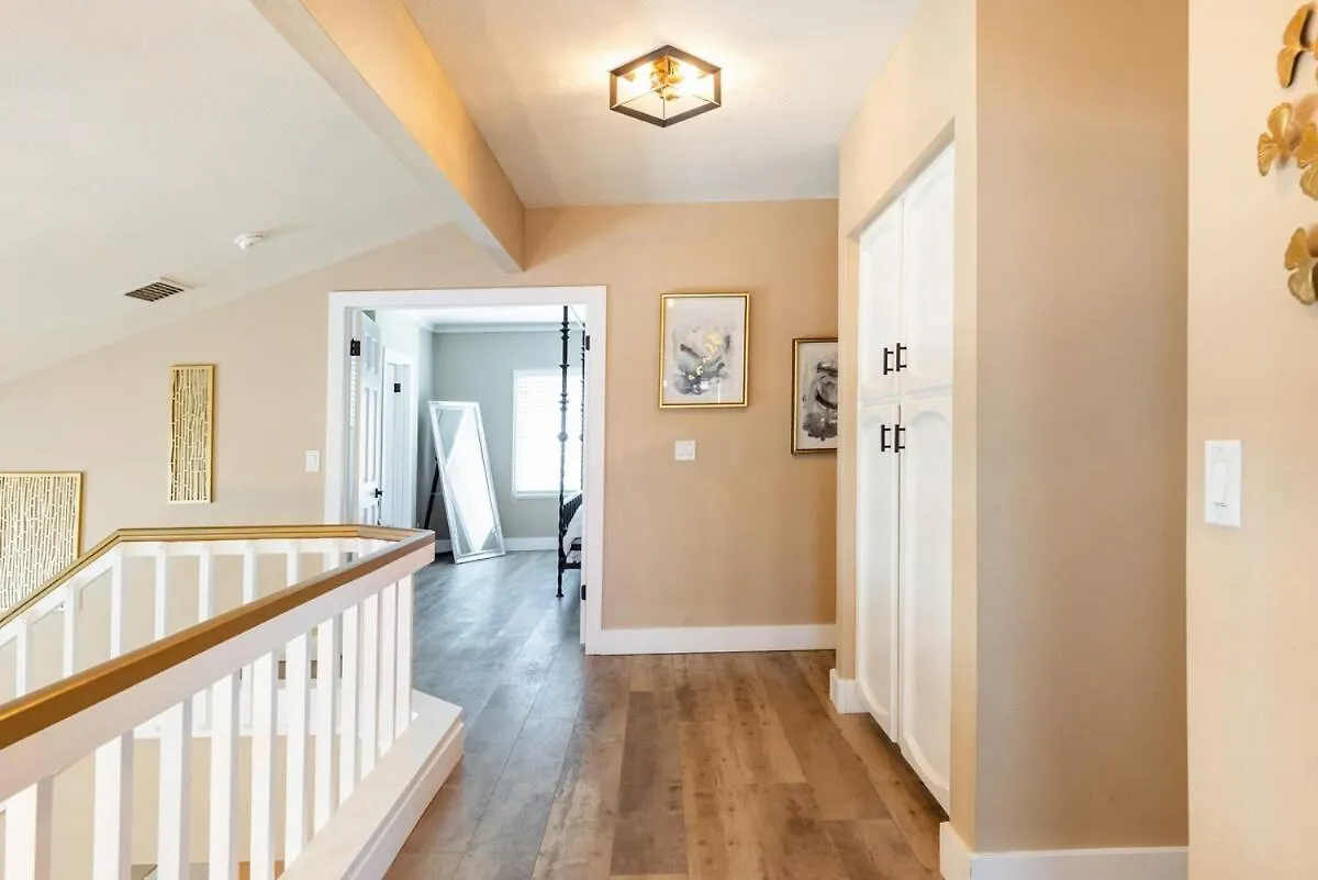 Σπίτι διακοπών Spacious 5-Bed, 3-Bath Home! Φοίνιξ