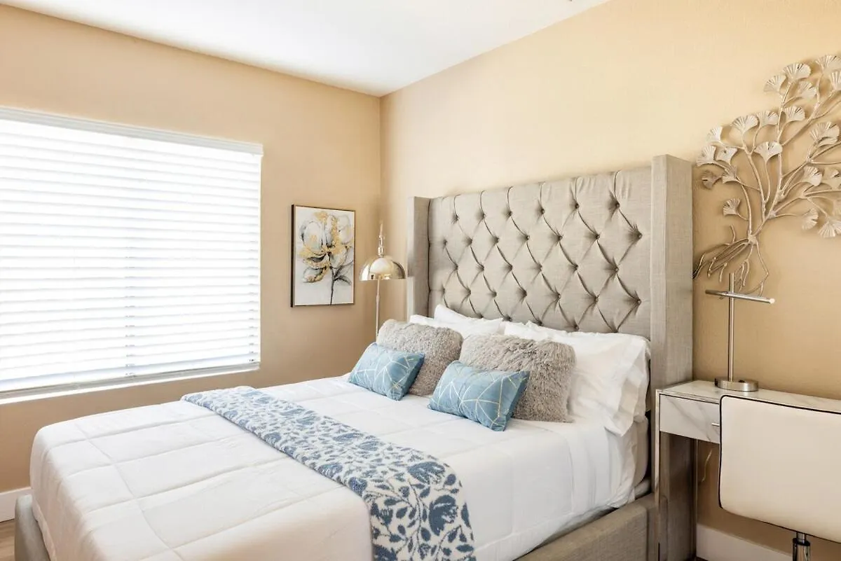 Spacious 5-Bed, 3-Bath Home! Φοίνιξ 0*,