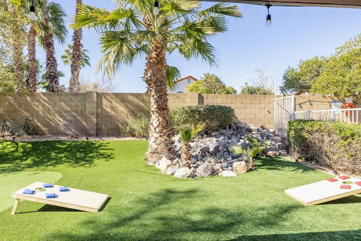 Spacious 5-Bed, 3-Bath Home! Φοίνιξ Σπίτι διακοπών