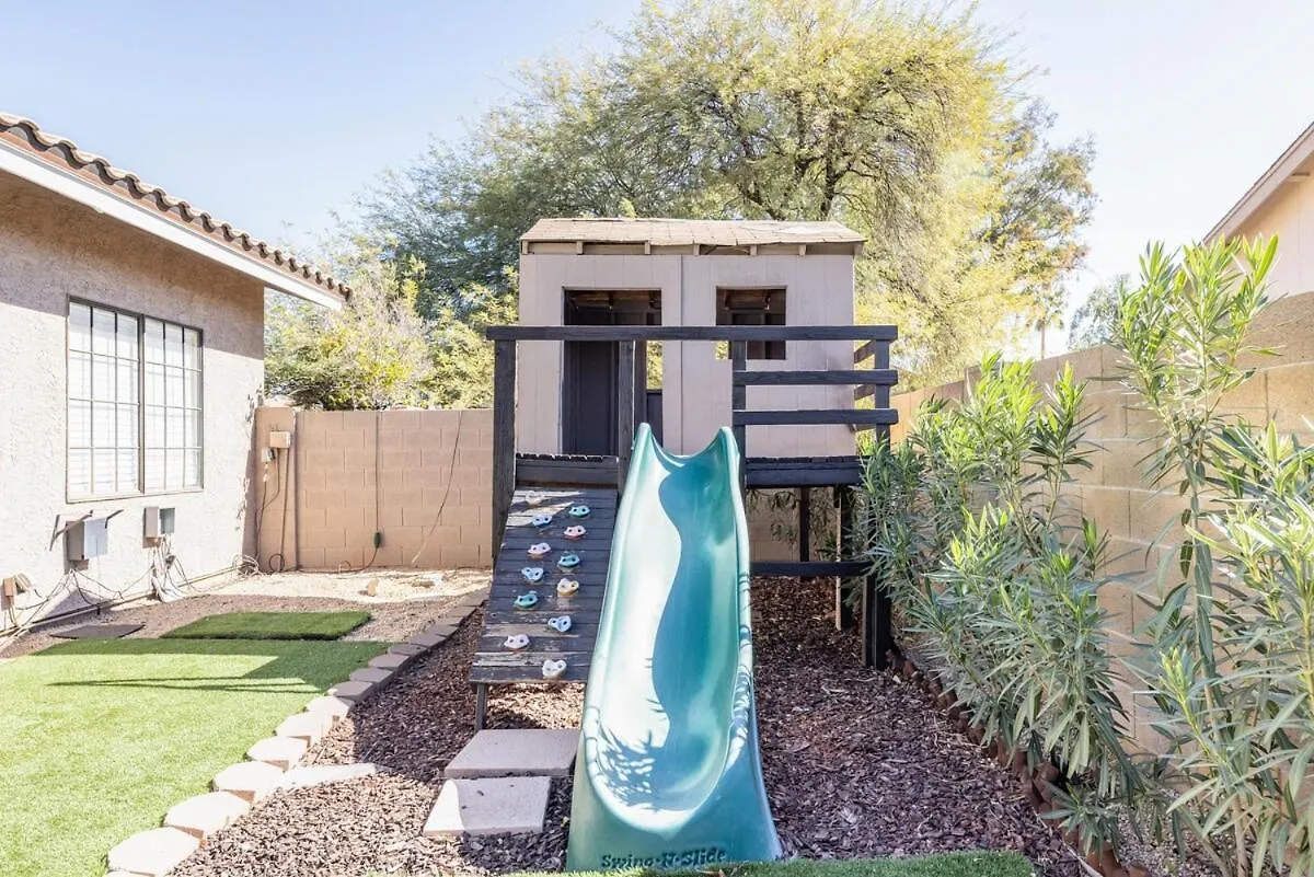 Σπίτι διακοπών Spacious 5-Bed, 3-Bath Home! Φοίνιξ