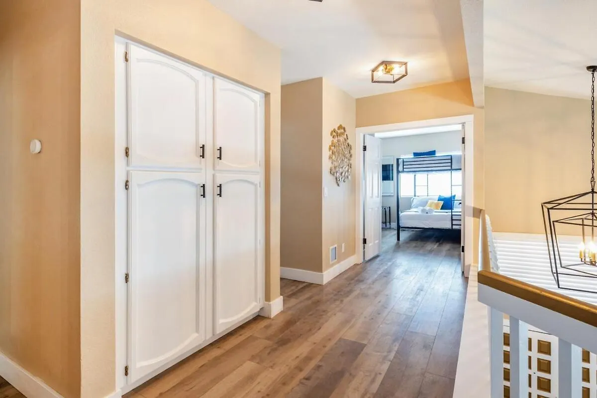 Σπίτι διακοπών Spacious 5-Bed, 3-Bath Home! Φοίνιξ